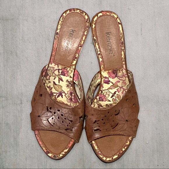 Kenzie Hazika Leather Slip on Sandals - Picture 2 of 8